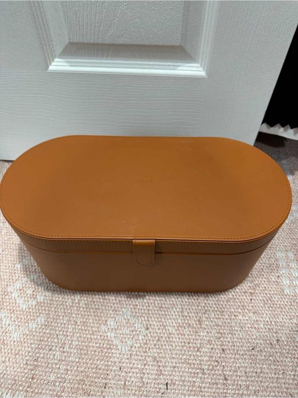 Dyson Airwrap Complete Set - gently used